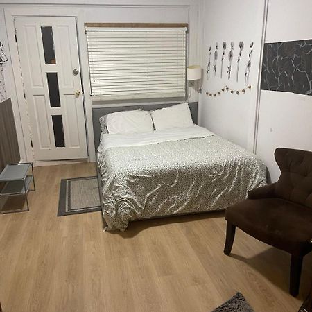 Suite In West Vancouver Exteriér fotografie